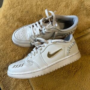 Nike White and Gold Sneakers